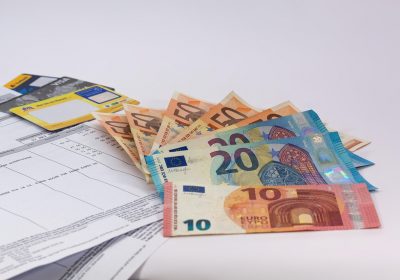 Règle n°1 : la banque a toujours raison. Règle n°2 : quand la banque a tort, la règle n°1 s’applique.